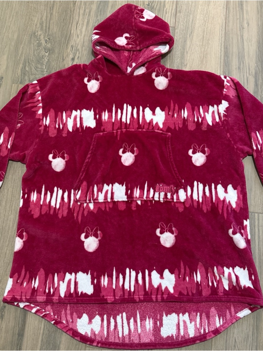 The Comfy Plush Hooded Wearable Blanket - Raspberry Pink Minnie Print OSFM